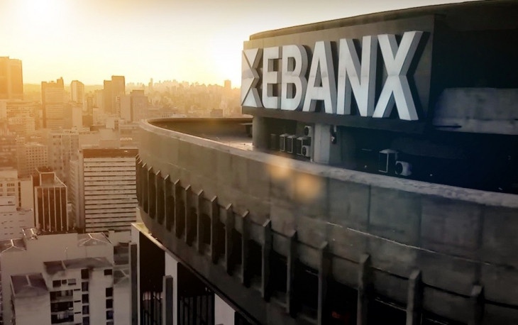 Letreiro EBANX