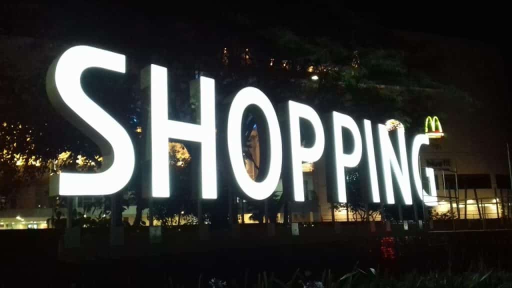 comunicação visual letreiros placas totens luminosos leds