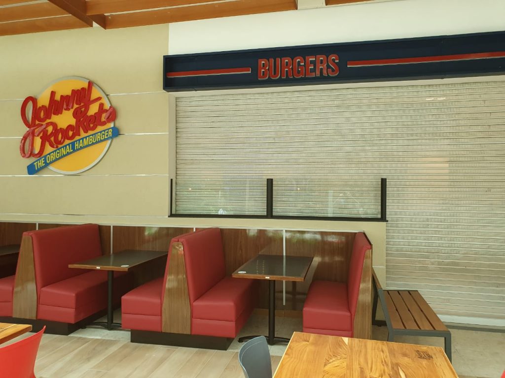 Johnny Rockets Cola design comunicação visual, fachada. - Comunicação ...